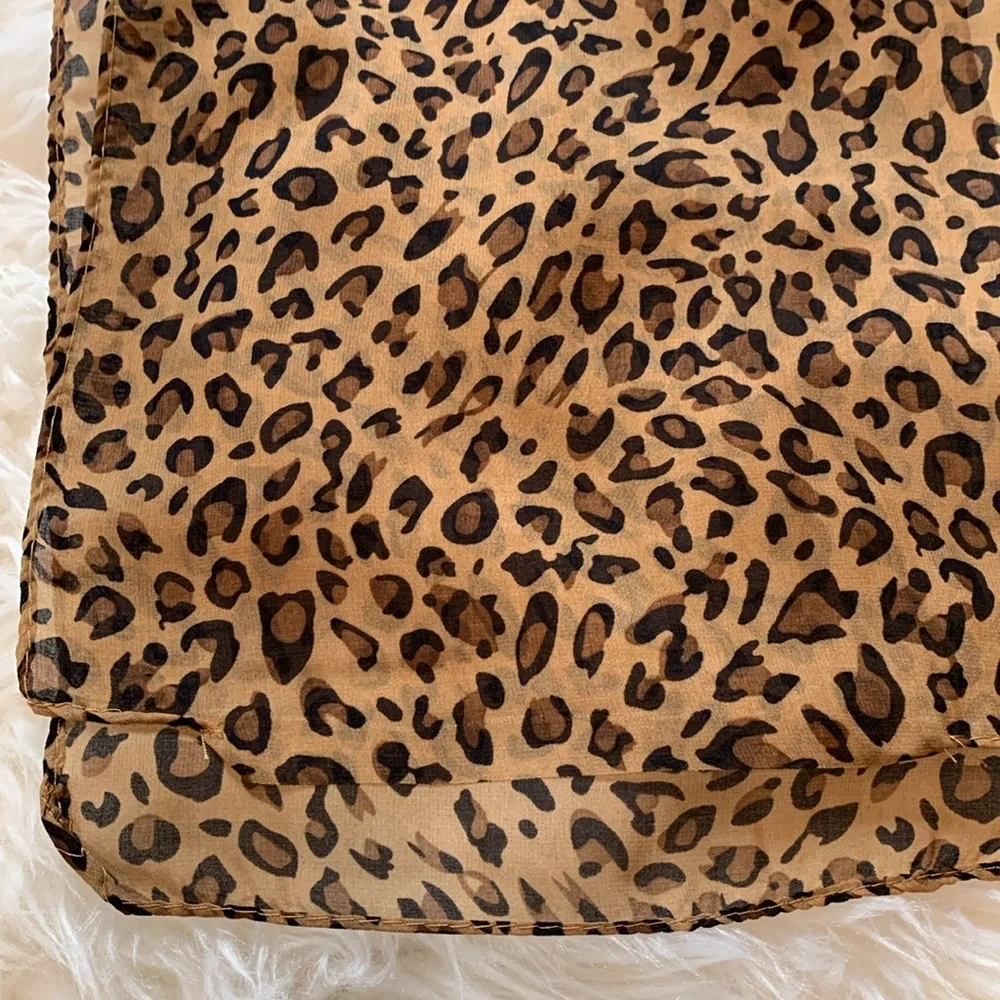 Jess Collection Leopard Print Scarf - Picture 12 of 16